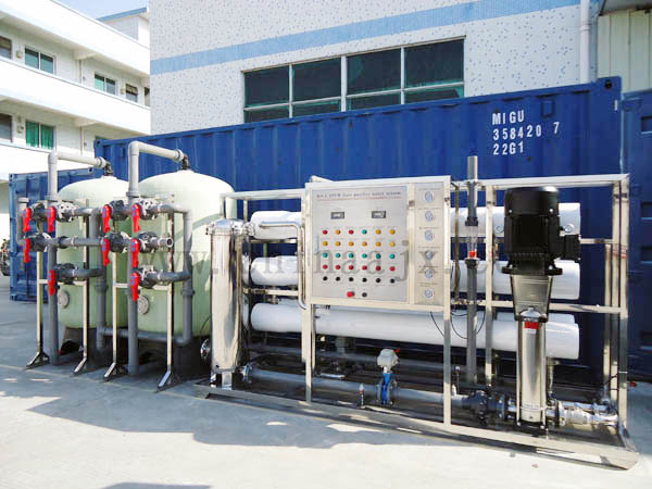 油漆、乳膠漆用純水設(shè)備，化工反滲透設(shè)備，涂料用去離子水設(shè)備